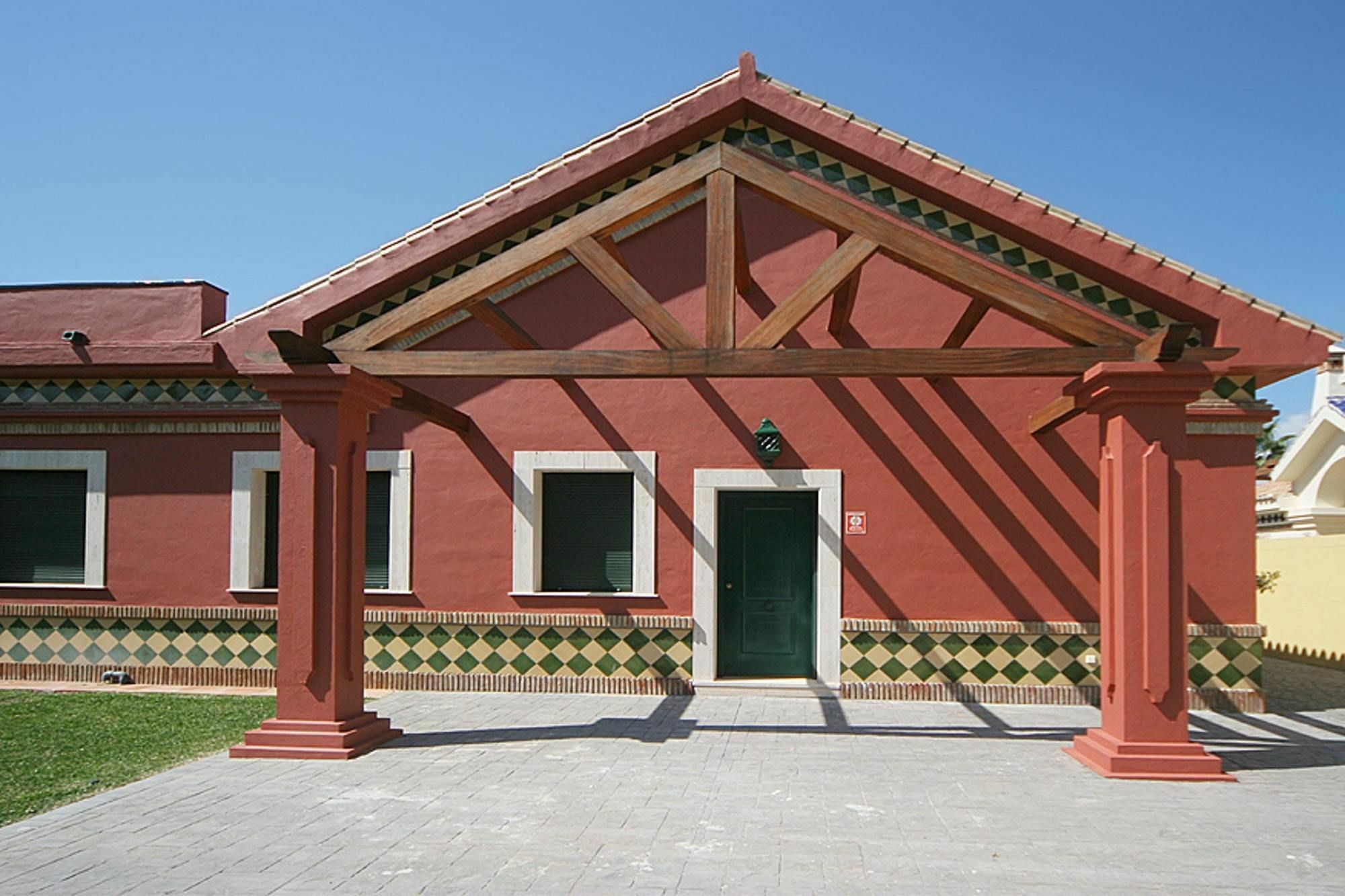 Villa With 4 Bedrooms In Las Lagunas De Mijas, With Wonderful Mountain Exterior foto